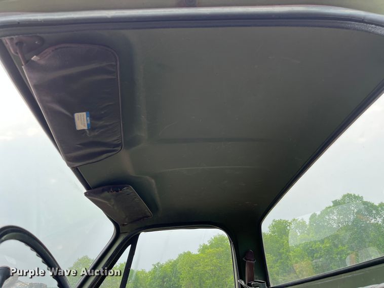 image for item DP0482 1986 Chevrolet D30  pickup truck