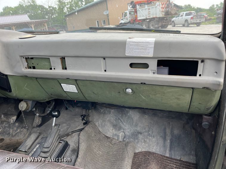 image for item DP0482 1986 Chevrolet D30  pickup truck