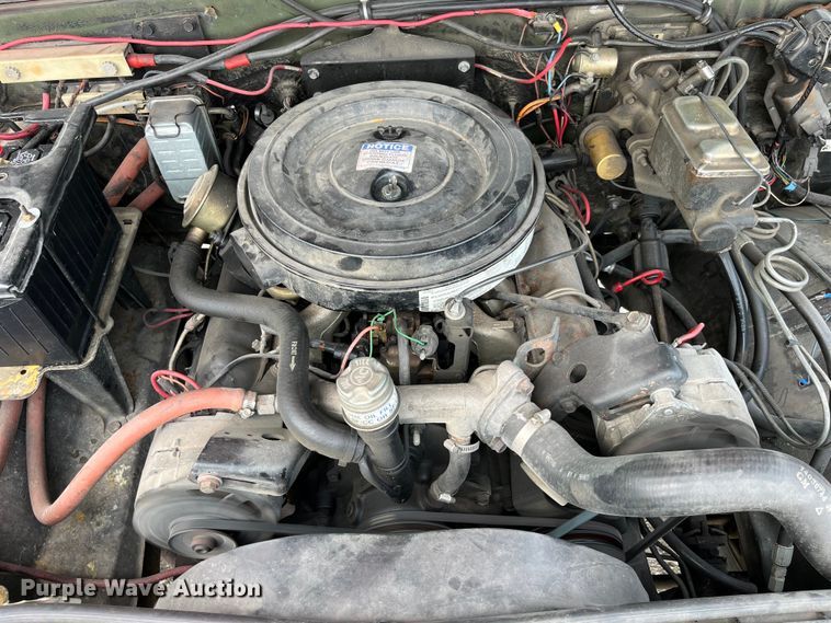 image for item DP0482 1986 Chevrolet D30  pickup truck