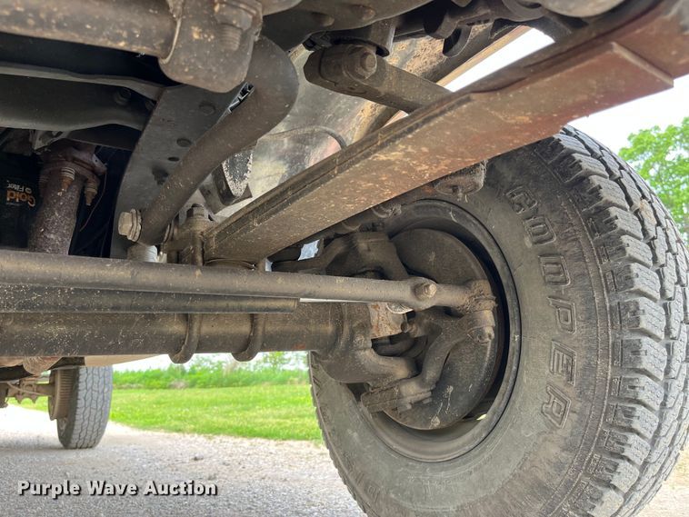 image for item DP0482 1986 Chevrolet D30  pickup truck