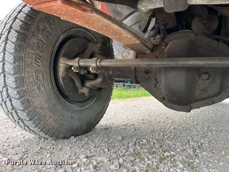 image for item DP0482 1986 Chevrolet D30  pickup truck