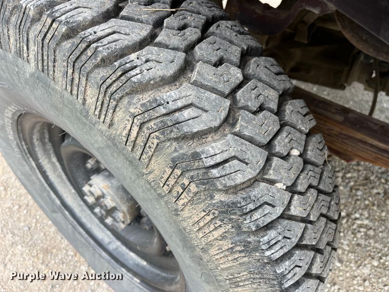 image for item DP0482 1986 Chevrolet D30  pickup truck