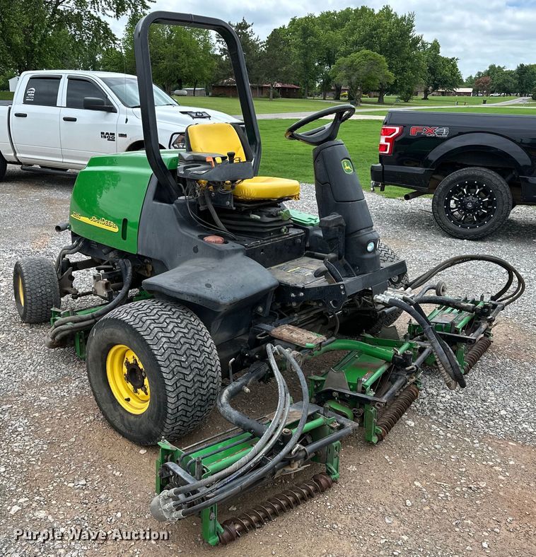 image for item DP3119 John Deere 3235C  reel mower