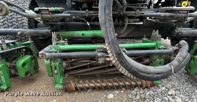 image for item DP3119 John Deere 3235C  reel mower