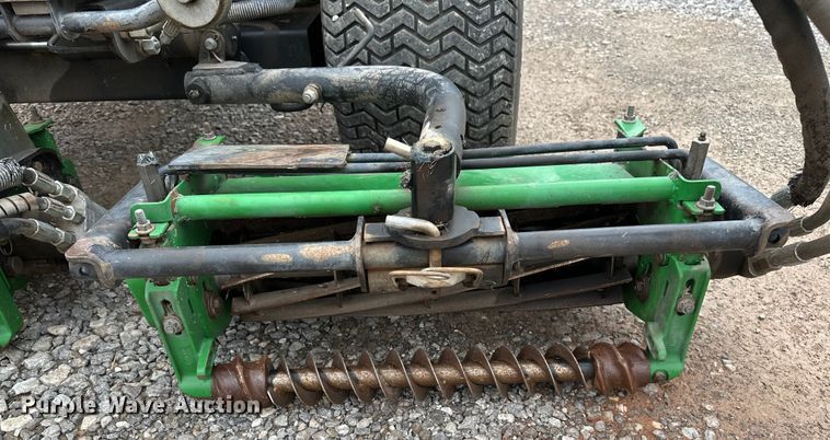 image for item DP3119 John Deere 3235C  reel mower