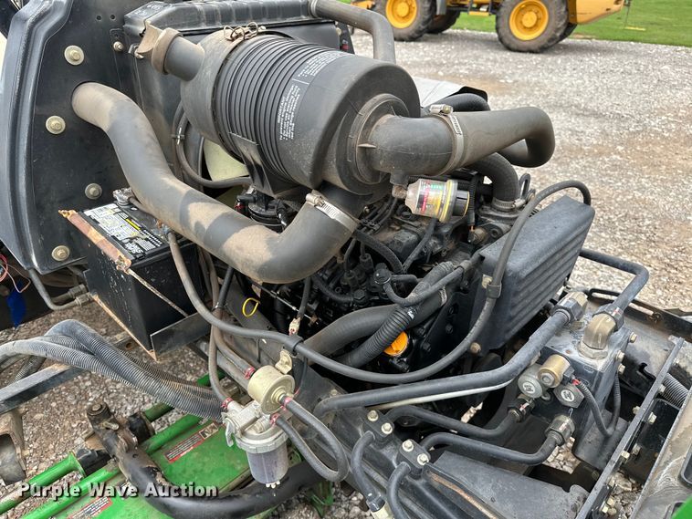 image for item DP3119 John Deere 3235C  reel mower