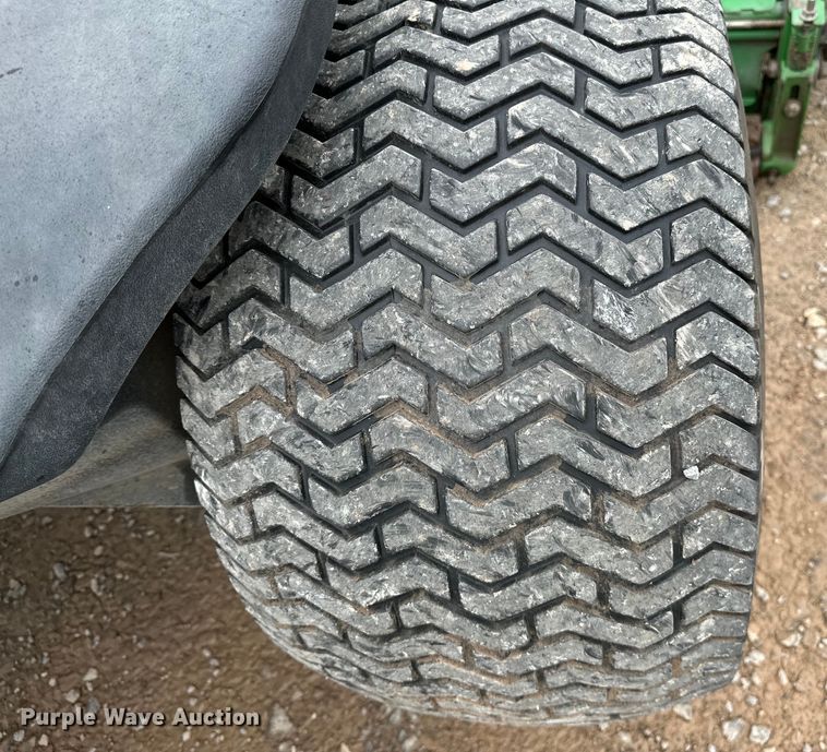 image for item DP3119 John Deere 3235C  reel mower