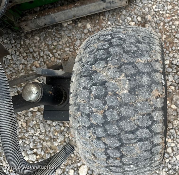 image for item DP3119 John Deere 3235C  reel mower