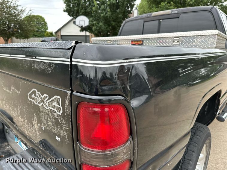 image for item DP3122 2001 Dodge Ram 1500  Quad Cab pickup truck