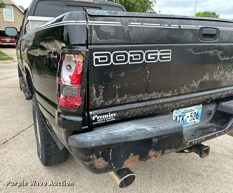 image for item DP3122 2001 Dodge Ram 1500  Quad Cab pickup truck