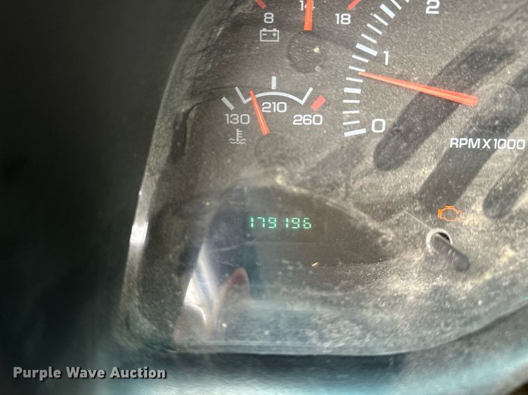 image for item DP3122 2001 Dodge Ram 1500  Quad Cab pickup truck