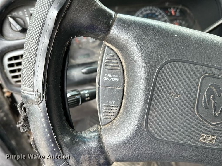 image for item DP3122 2001 Dodge Ram 1500  Quad Cab pickup truck