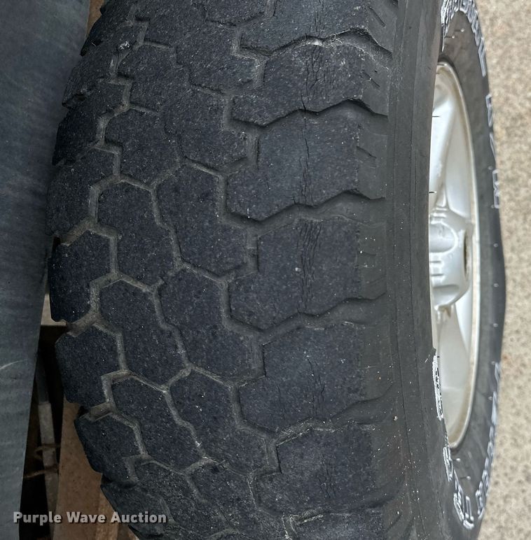 image for item DP3122 2001 Dodge Ram 1500  Quad Cab pickup truck