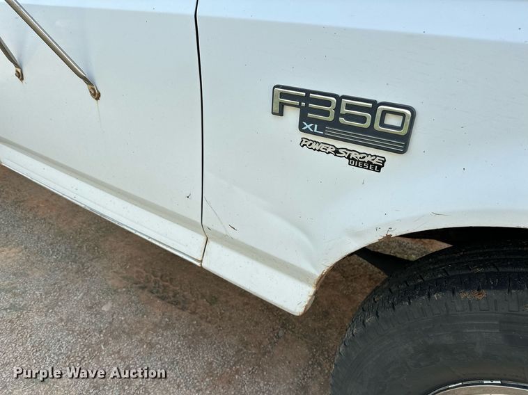 image for item DP3158 1997 Ford F350  flatbed pickup truck