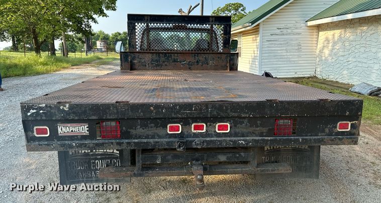 image for item DP3158 1997 Ford F350  flatbed pickup truck