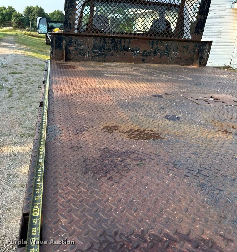 image for item DP3158 1997 Ford F350  flatbed pickup truck