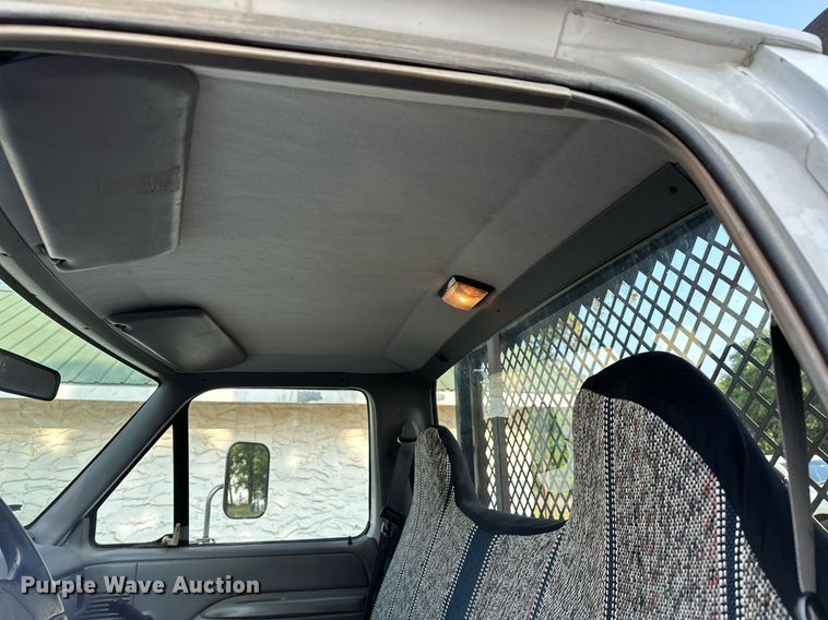 image for item DP3158 1997 Ford F350  flatbed pickup truck