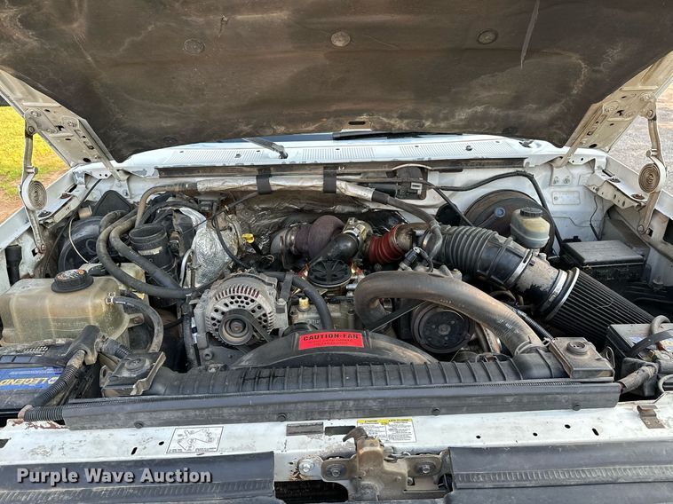 image for item DP3158 1997 Ford F350  flatbed pickup truck