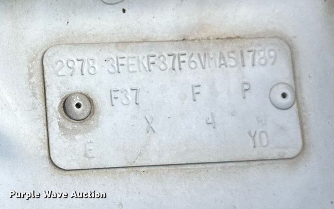 image for item DP3158 1997 Ford F350  flatbed pickup truck