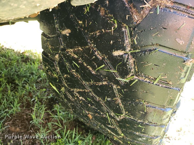 image for item DP7913 2001 Chevrolet Suburban  SUV