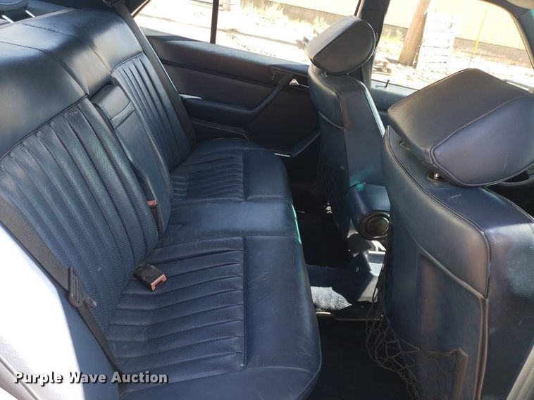 image for item DP7920 1986 Mercedes Benz 300E