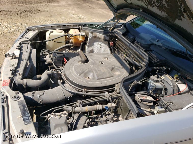 image for item DP7920 1986 Mercedes Benz 300E