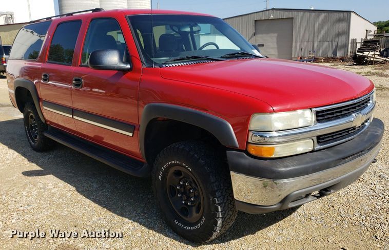 image for item DP7921 2004 Chevrolet Suburban  SUV