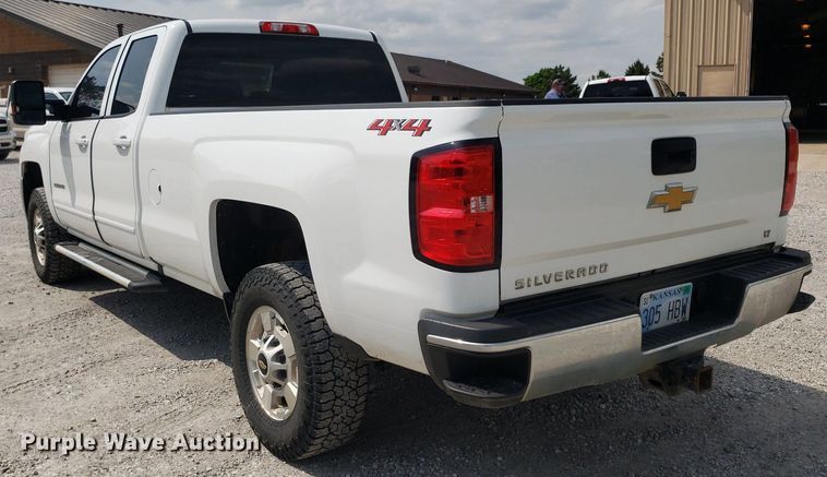 image for item DP7925 2016 Chevrolet Silverado 2500HD  Double Cab pickup truck