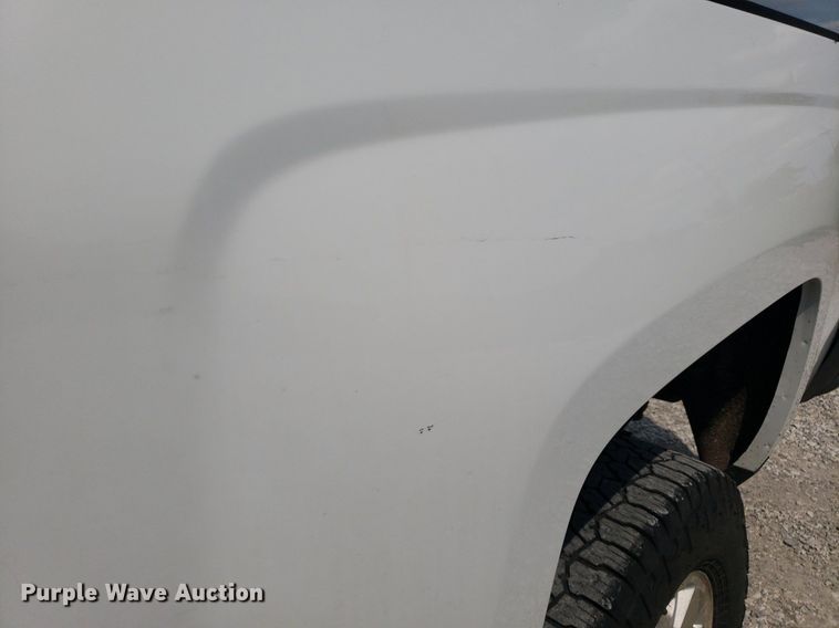 image for item DP7925 2016 Chevrolet Silverado 2500HD  Double Cab pickup truck