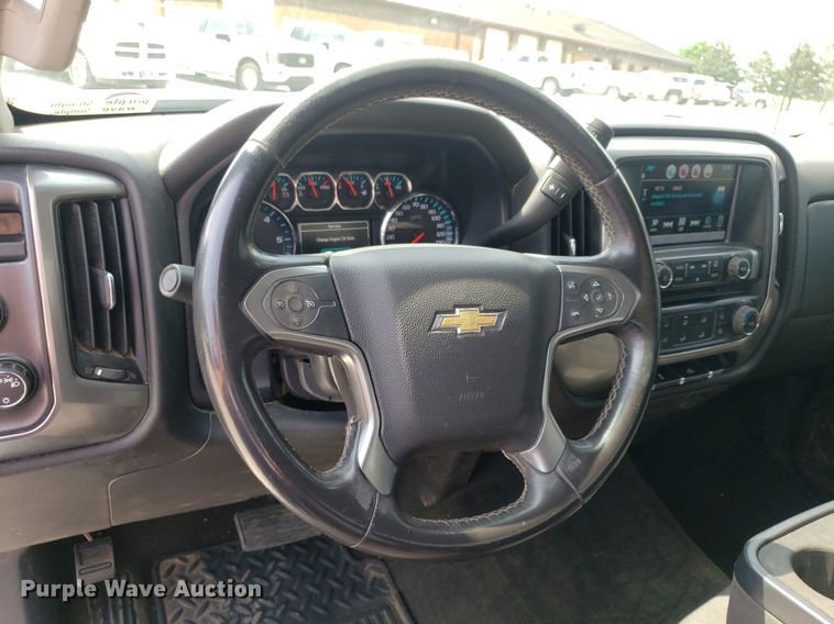 image for item DP7925 2016 Chevrolet Silverado 2500HD  Double Cab pickup truck