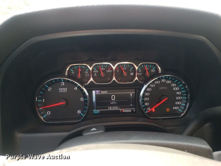 image for item DP7925 2016 Chevrolet Silverado 2500HD  Double Cab pickup truck