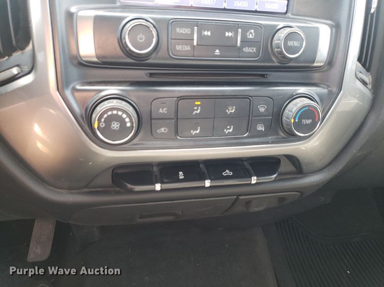 image for item DP7925 2016 Chevrolet Silverado 2500HD  Double Cab pickup truck