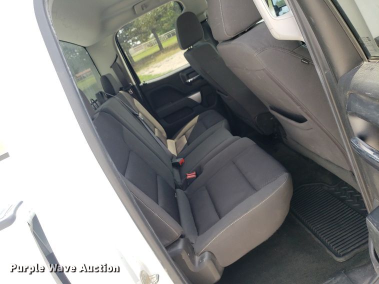 image for item DP7925 2016 Chevrolet Silverado 2500HD  Double Cab pickup truck