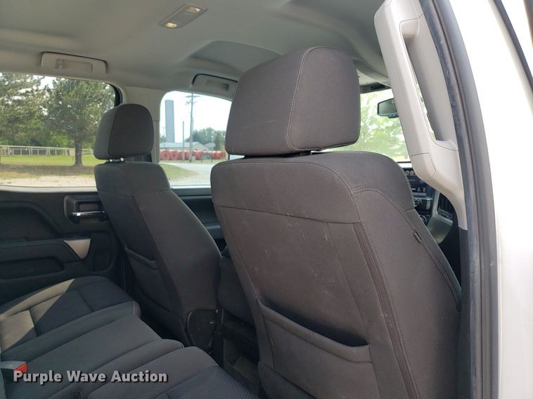 image for item DP7925 2016 Chevrolet Silverado 2500HD  Double Cab pickup truck