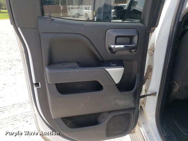 image for item DP7925 2016 Chevrolet Silverado 2500HD  Double Cab pickup truck