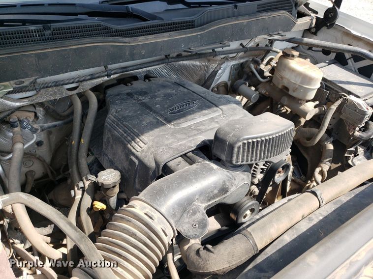 image for item DP7925 2016 Chevrolet Silverado 2500HD  Double Cab pickup truck