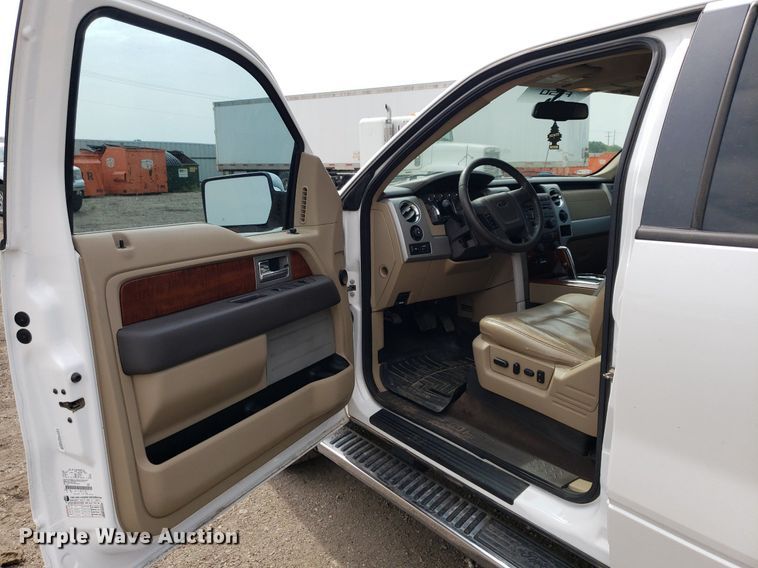 image for item DP7949 2010 Ford F150  SuperCrew pickup truck