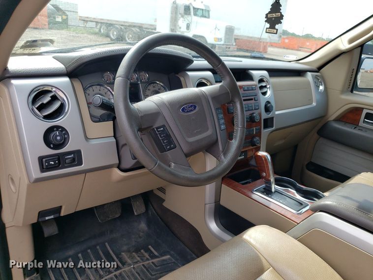 image for item DP7949 2010 Ford F150  SuperCrew pickup truck