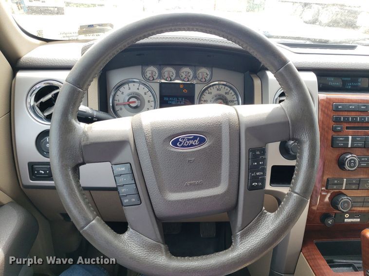 image for item DP7949 2010 Ford F150  SuperCrew pickup truck