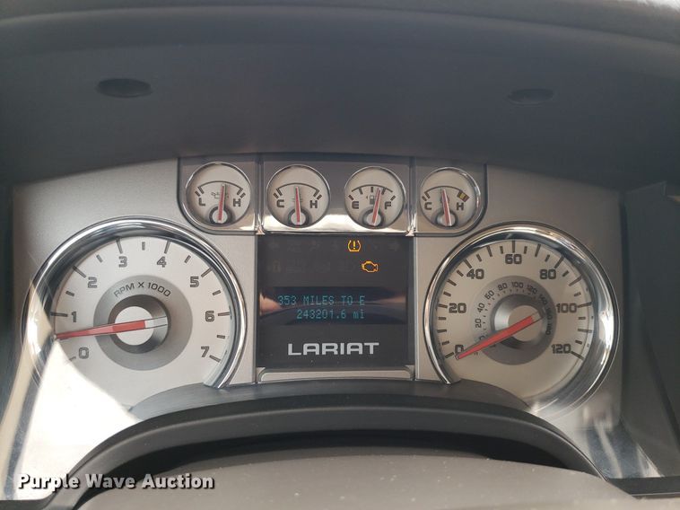 image for item DP7949 2010 Ford F150  SuperCrew pickup truck