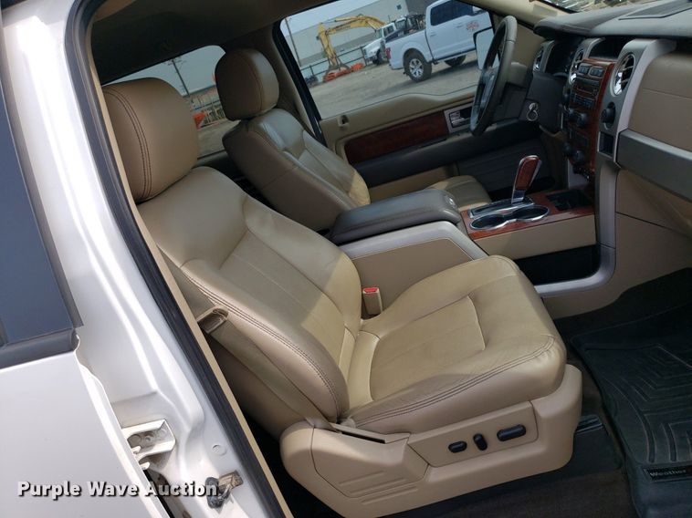 image for item DP7949 2010 Ford F150  SuperCrew pickup truck