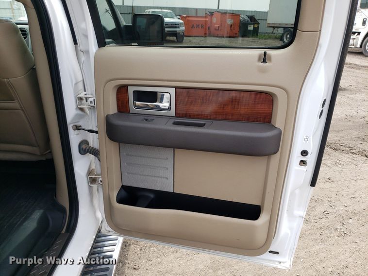 image for item DP7949 2010 Ford F150  SuperCrew pickup truck