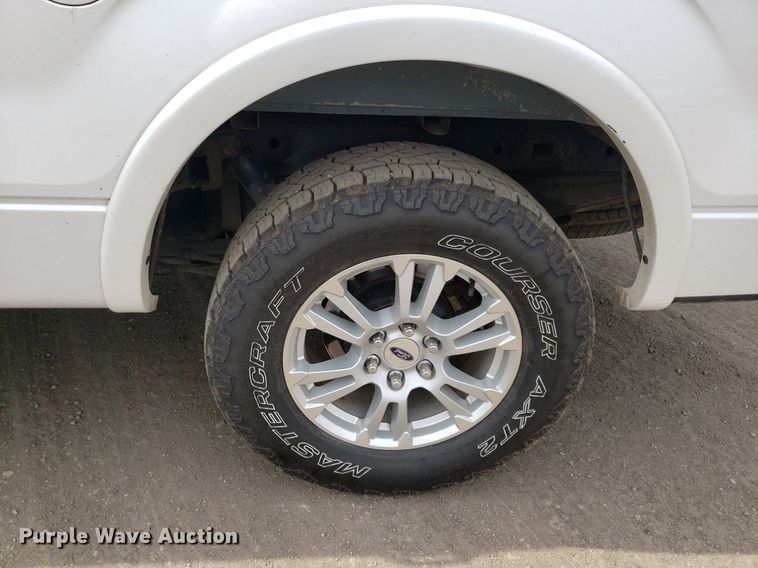 image for item DP7949 2010 Ford F150  SuperCrew pickup truck