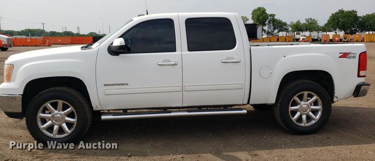 image for item DP7950 2012 GMC Sierra 1500  Crew Cab pickup truck