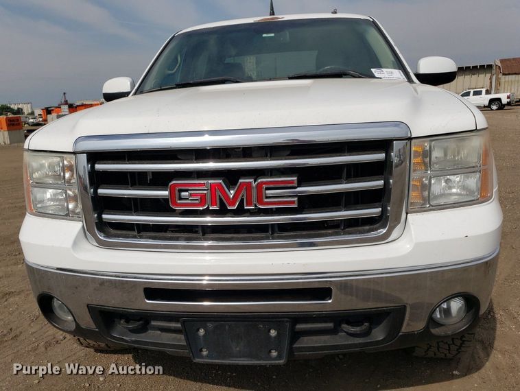 image for item DP7950 2012 GMC Sierra 1500  Crew Cab pickup truck