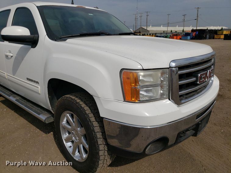 image for item DP7950 2012 GMC Sierra 1500  Crew Cab pickup truck
