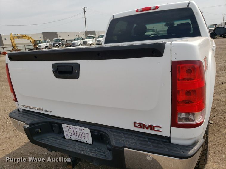 image for item DP7950 2012 GMC Sierra 1500  Crew Cab pickup truck