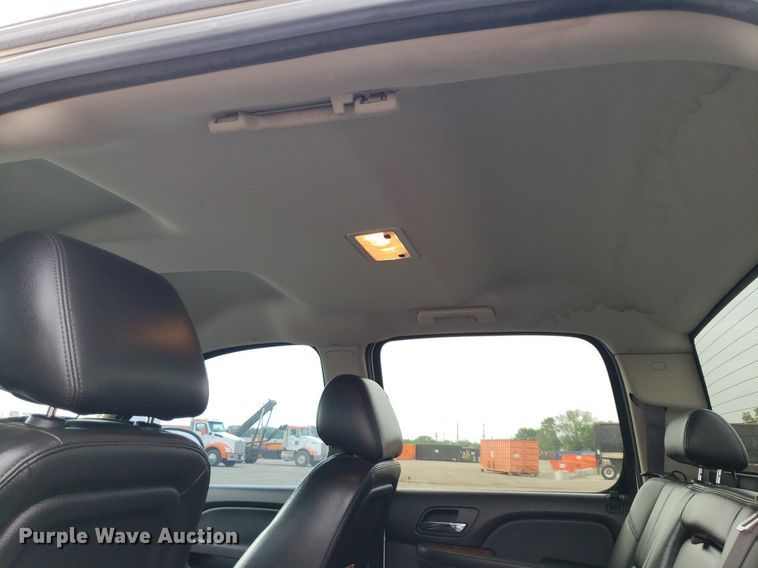 image for item DP7950 2012 GMC Sierra 1500  Crew Cab pickup truck