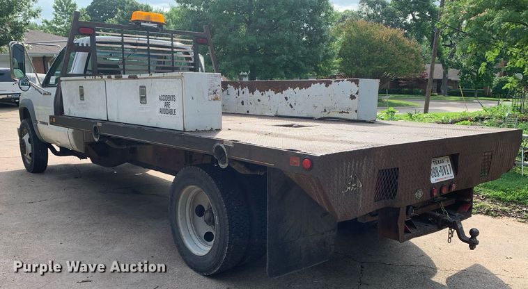 image for item DP8647 2000 Chevrolet C3500HD  flatbed pickup truck