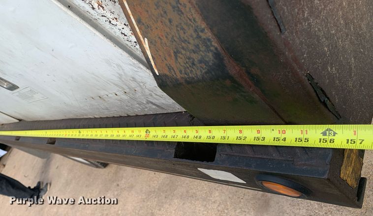 image for item DP8647 2000 Chevrolet C3500HD  flatbed pickup truck